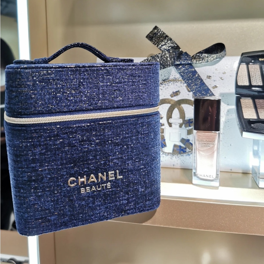 Chanel Beauté Blue Cosmetic Bag
